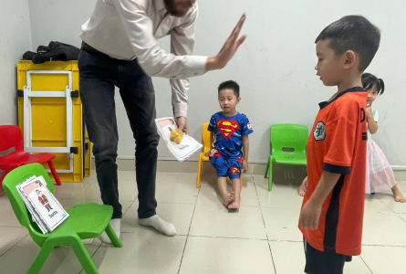 Lợi Ích Của Việc Đọc Viết Tiếng Anh Sớm: Hành Trang Thành Công Cho Trẻ Nhỏ